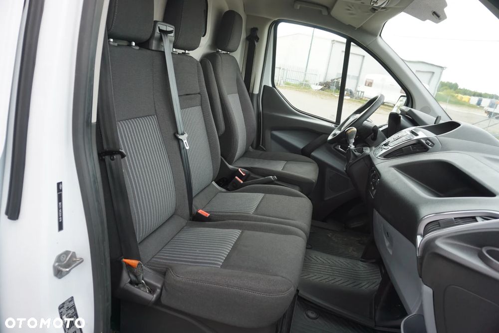 Ford Transit Custom L1H1 270 2,2TDCI 125KM - 16