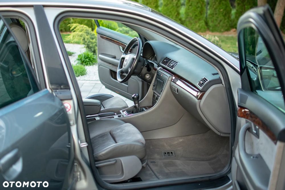 Audi A4 Avant 1.8 T - 38