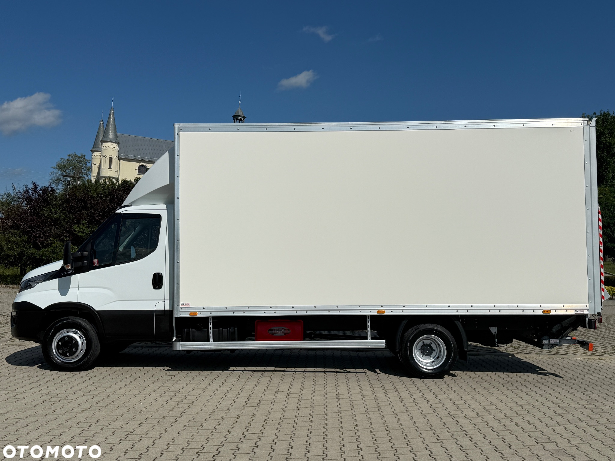 Iveco DAILY 70-180 180KM * 10 E.Palet Kontener +Winda 1000KG IDEALNY STAN!!! - 8