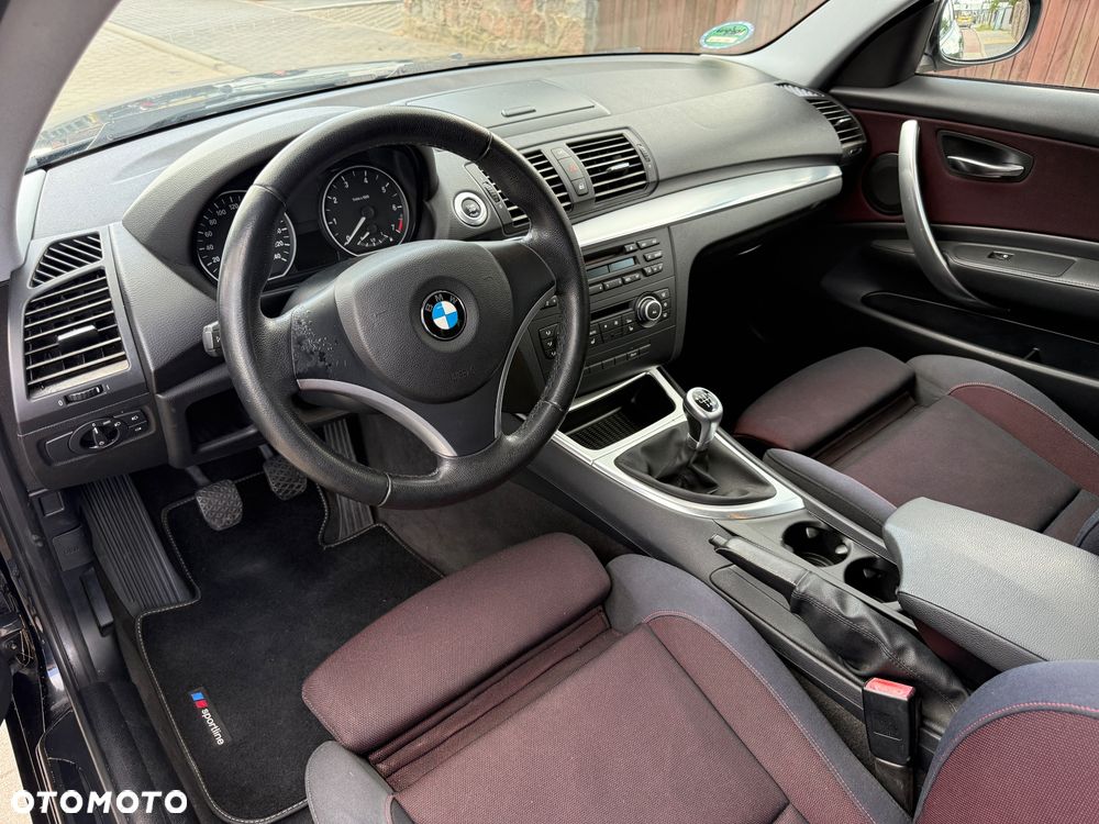 BMW Seria 1 118i - 11