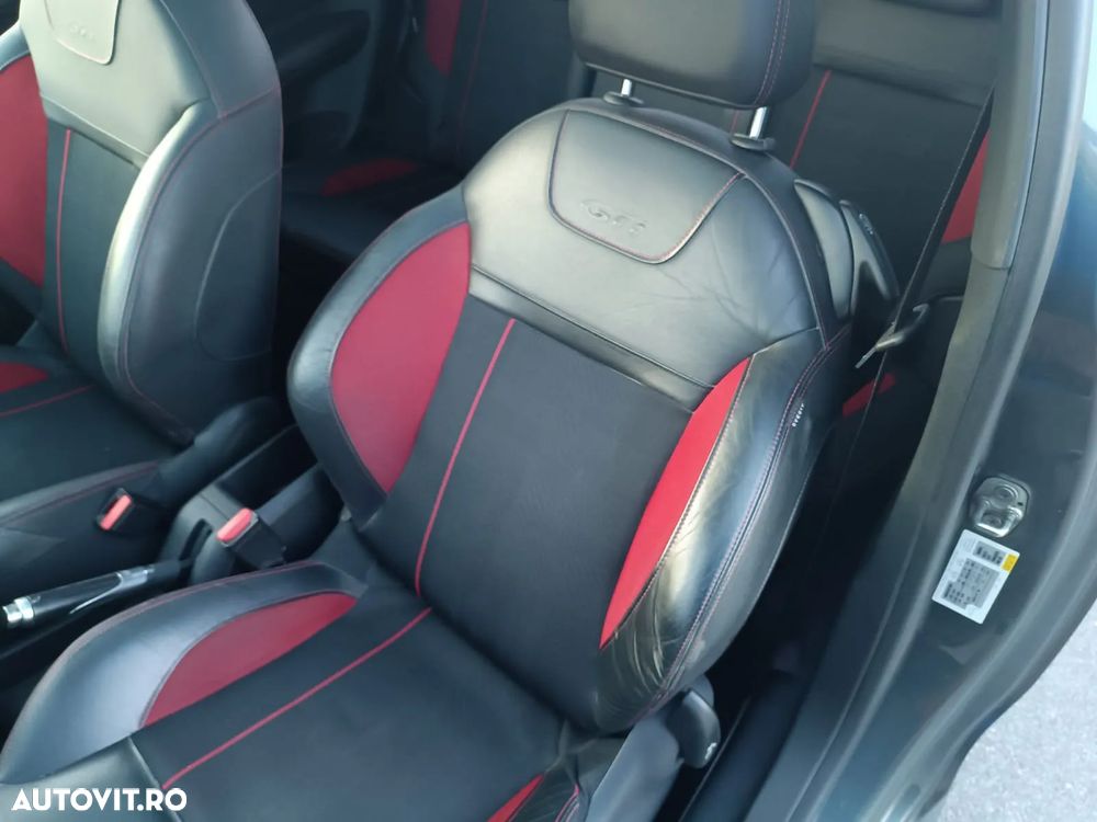 Peugeot 208 GTI 200 THP - 7