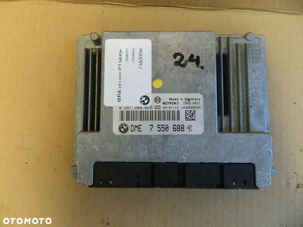 BMW 1 E87 2.0D STEROWNIK KOMPUTER SILNIKA DME 7550688-01 - 1