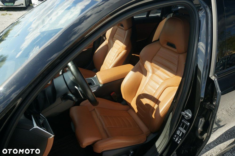 BMW Seria 3 - 22