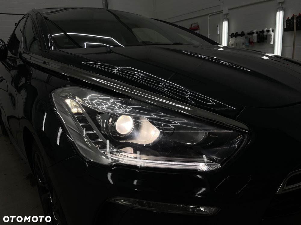 Citroën DS5 HDi 165 Business - 3