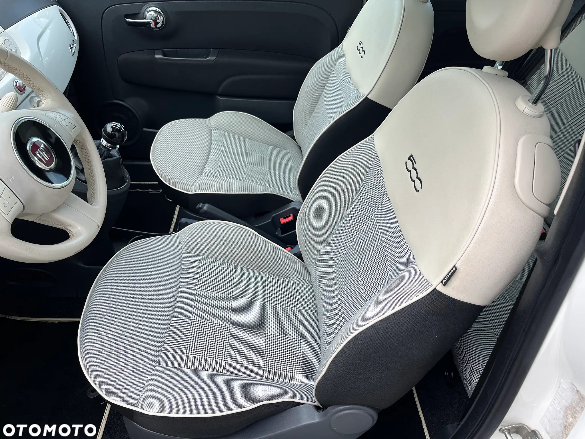 Fiat 500 1.2 8V Lounge - 12