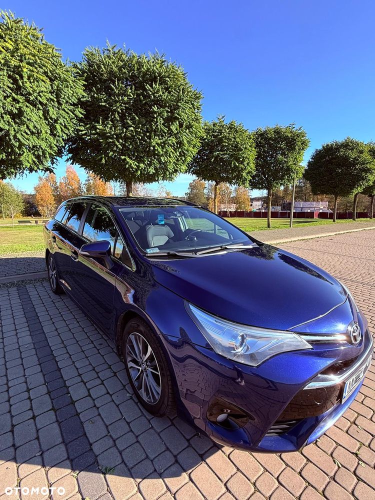 Toyota Avensis 1.6 D-4D Active - 2