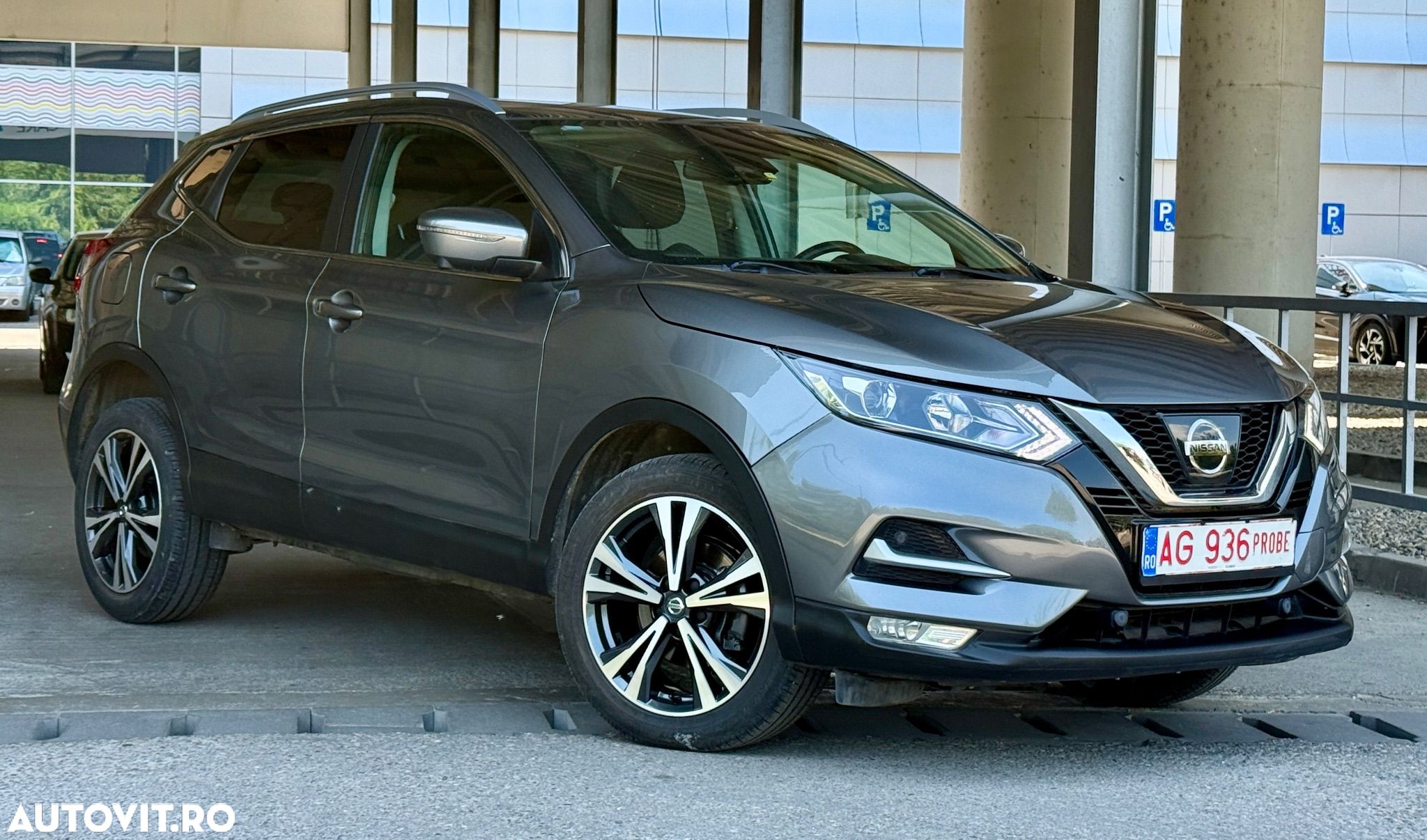Nissan Qashqai 1.5 DCI TEKNA+ - 1