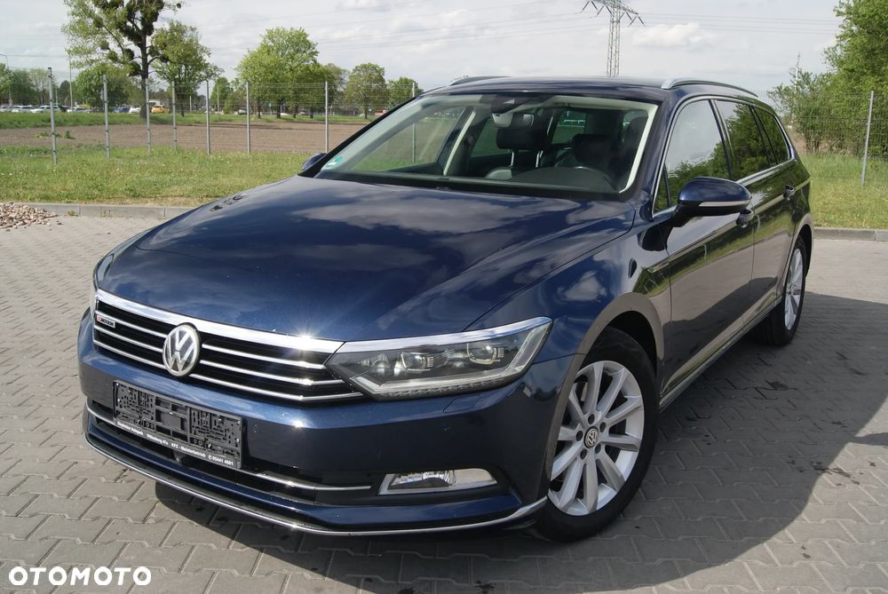 Volkswagen Passat 2.0 TDI SCR 4Mot DSG Highline - 4