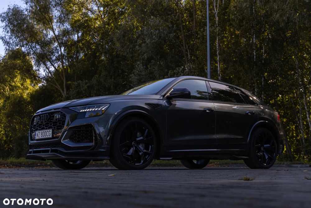 Audi RS Q8 - 1