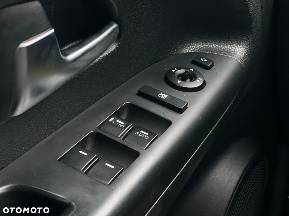 Kia Venga - 22