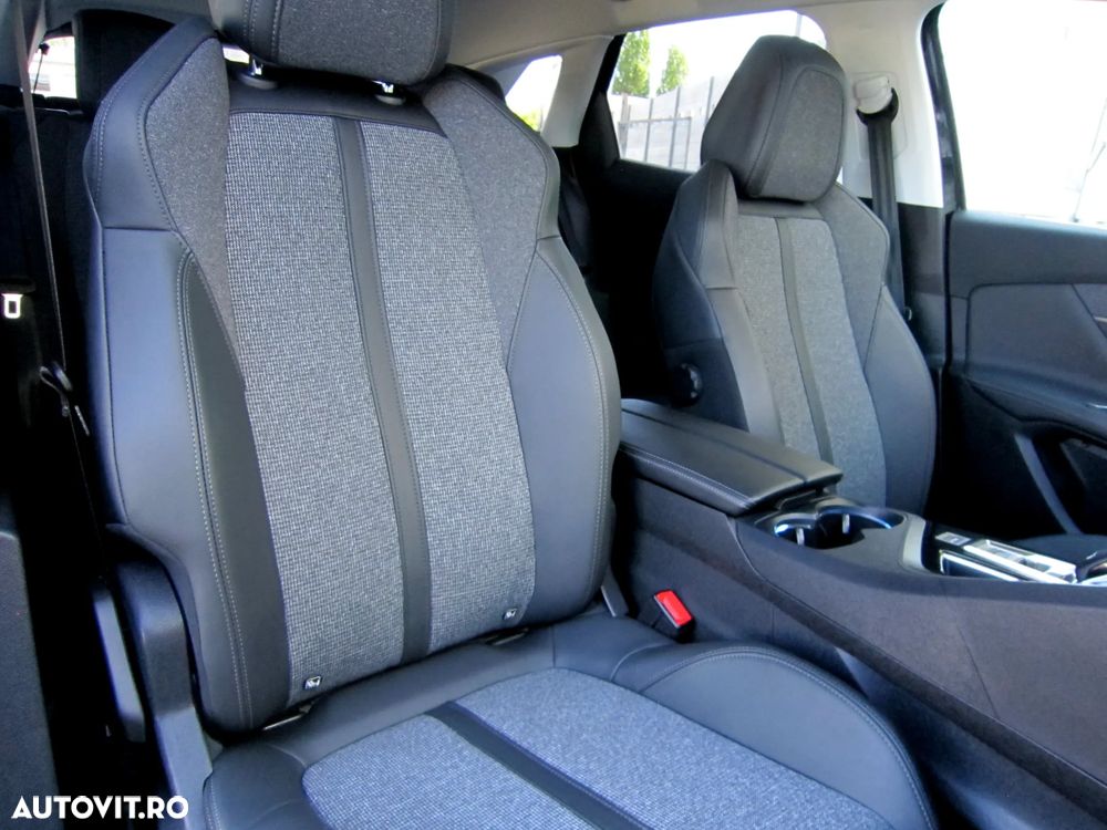 Peugeot 3008 BlueHDi 130 Stop & Start EAT8 Allure Business-Paket - 36