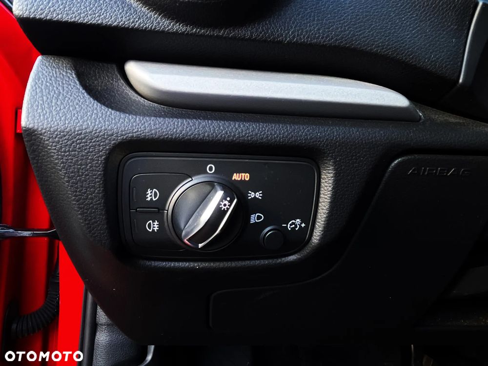 Audi A3 Limousine 1.6 TDI clean diesel Attraction - 16