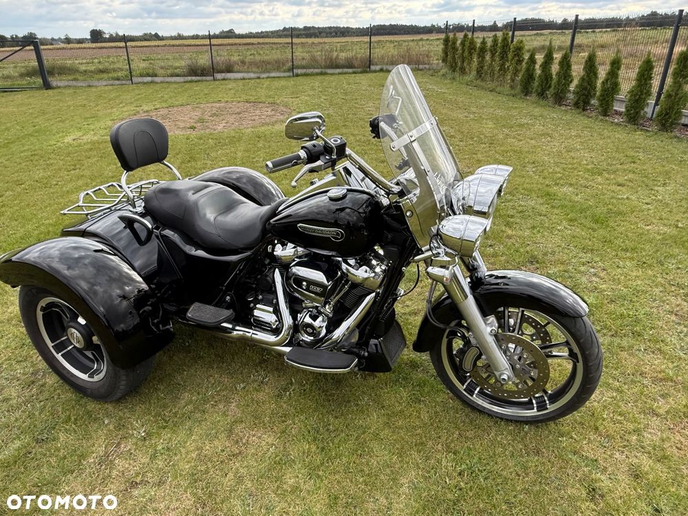 Harley-Davidson Trike Freewheeler - 21