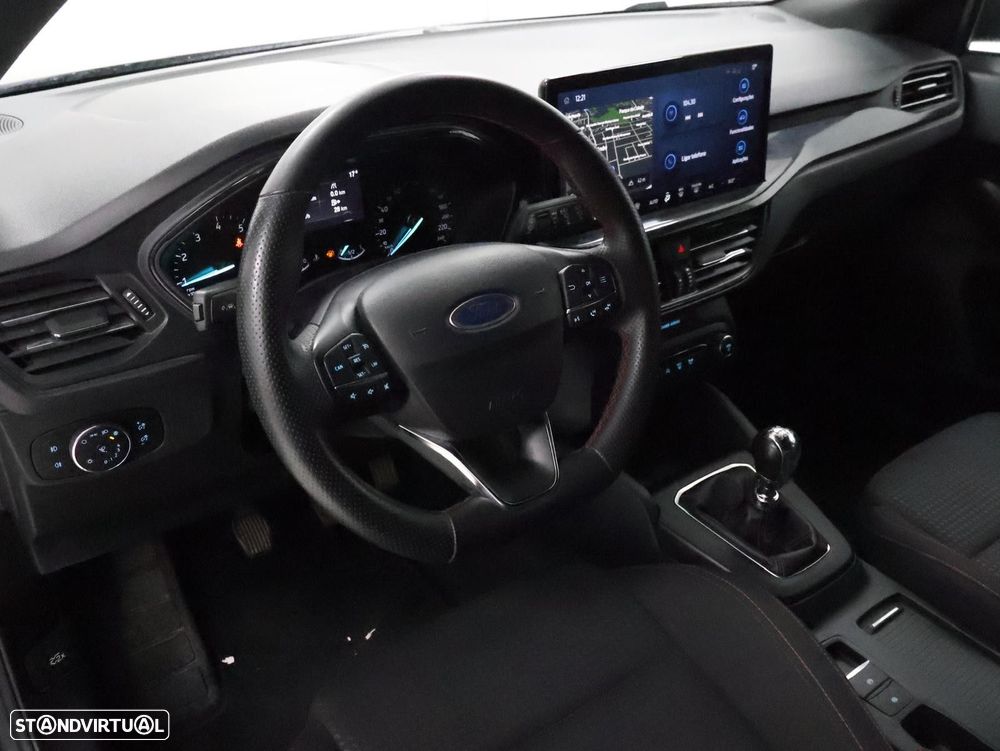 Ford Focus 1.0 EcoBoost MHEV ST-Line - 13