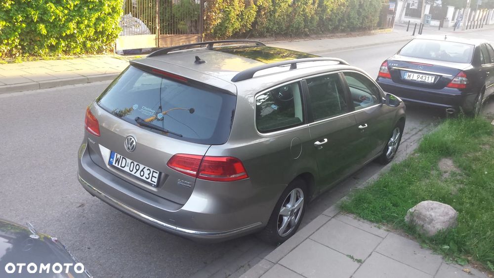 Volkswagen Passat 2.0 TDI Comfortline - 3