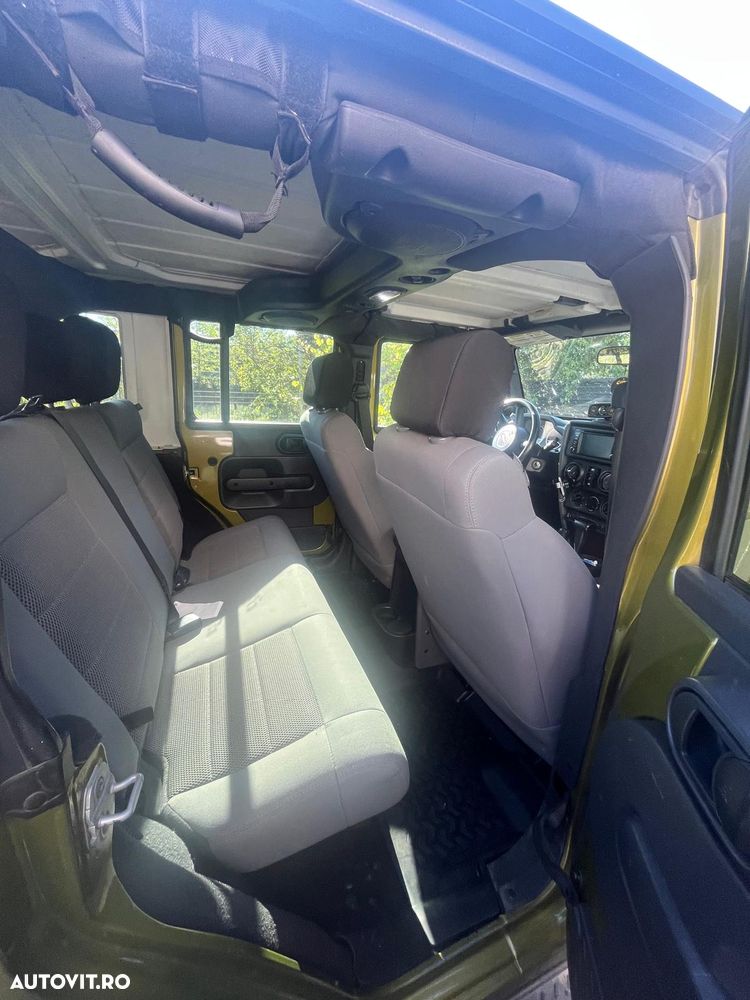 Jeep Wrangler - 2