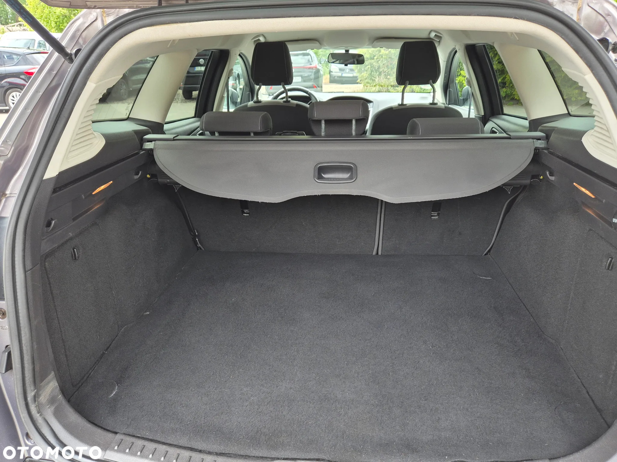 Ford Focus - 25