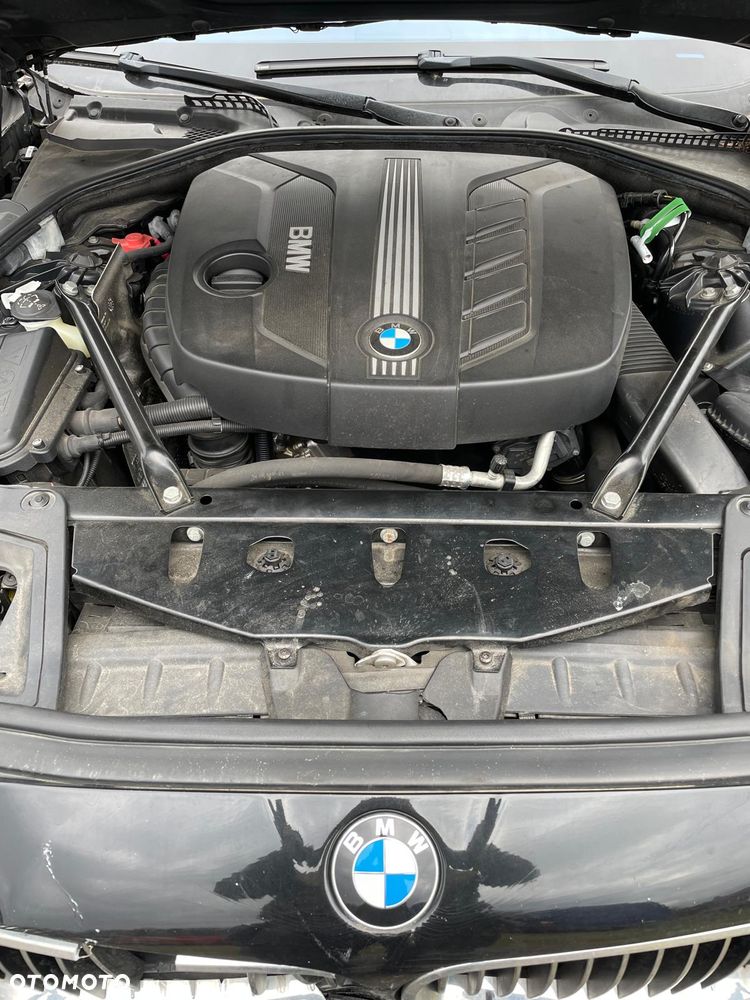 BMW Seria 5 520d - 8