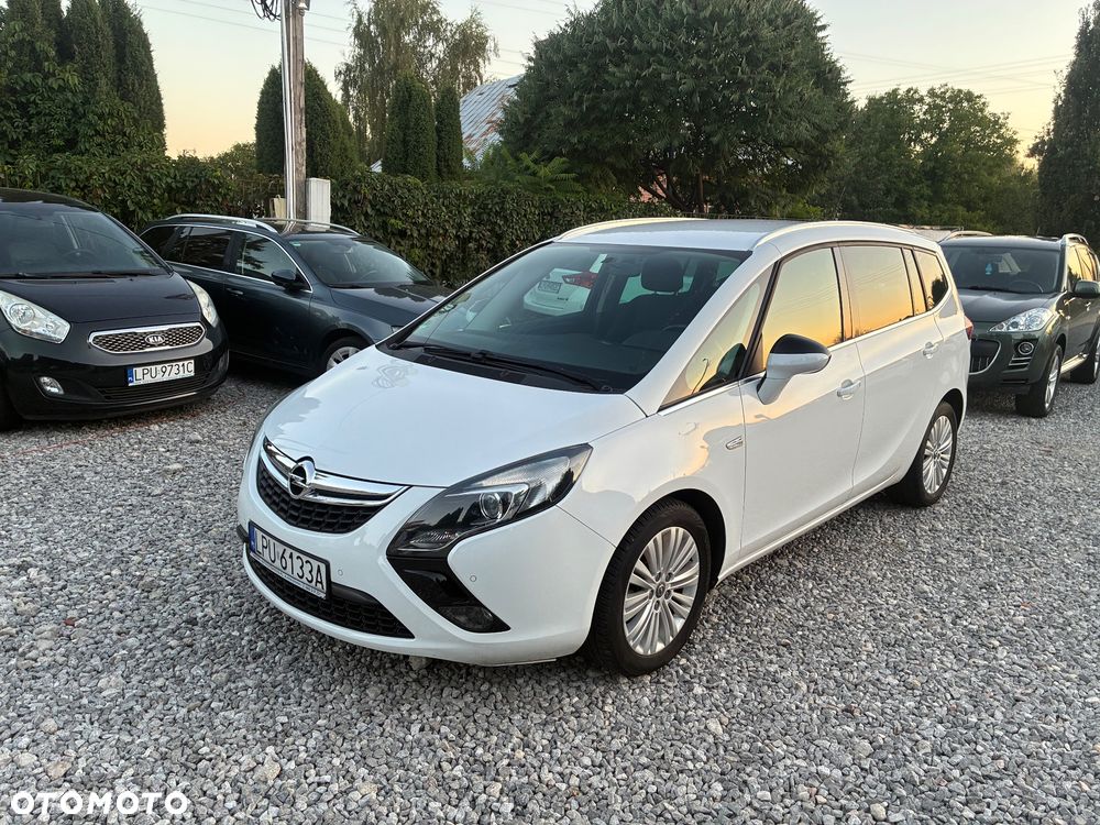 Opel Zafira - 1