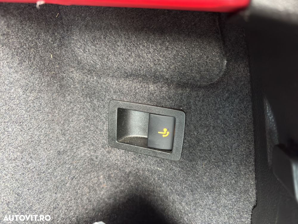 Skoda Karoq 2.0 TDI 4X4 DSG Tour - 21