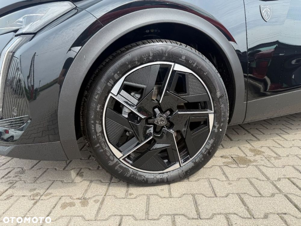 Peugeot 408 - 2