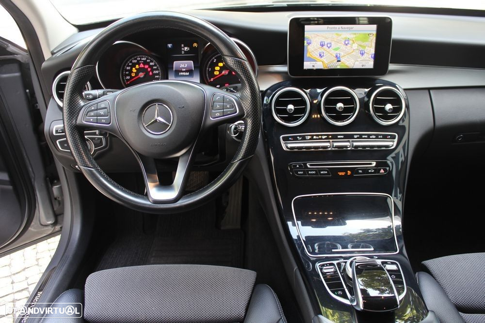 Mercedes-Benz C 220 - 15