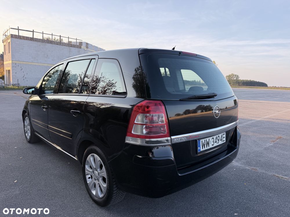 Opel Zafira - 3