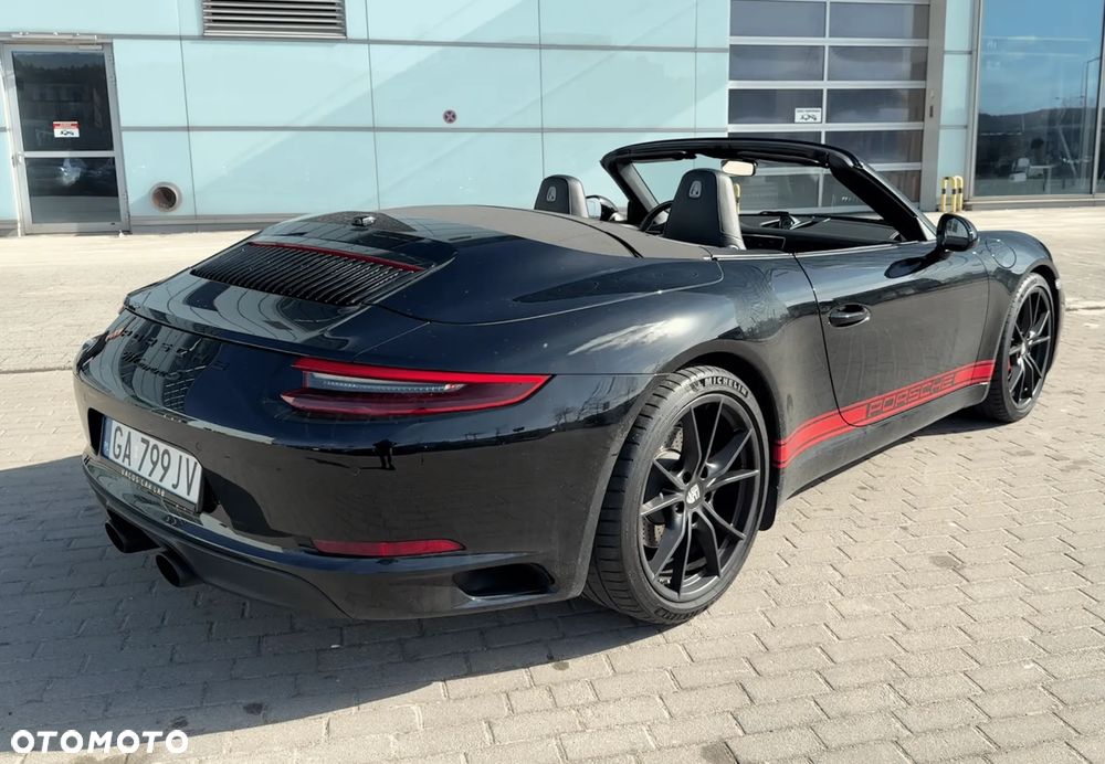 Porsche 911 Carrera S PDK - 11