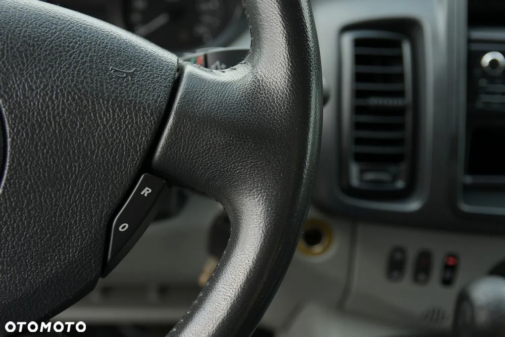 Renault Trafic - 29