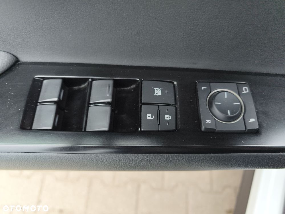 Lexus UX 200 GPF F Sport Design 2WD - 20