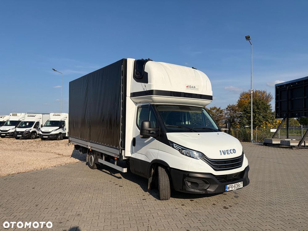 Iveco 35S18 10EP Plandeka Ledy Kabina Sypialna