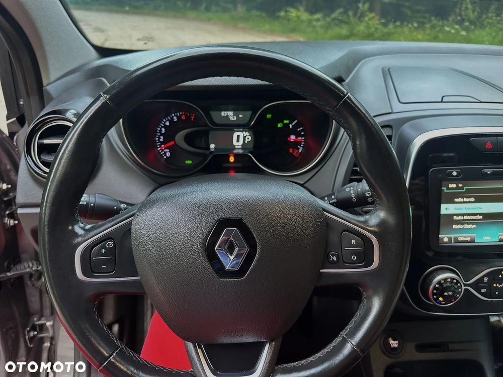 Renault Captur - 23