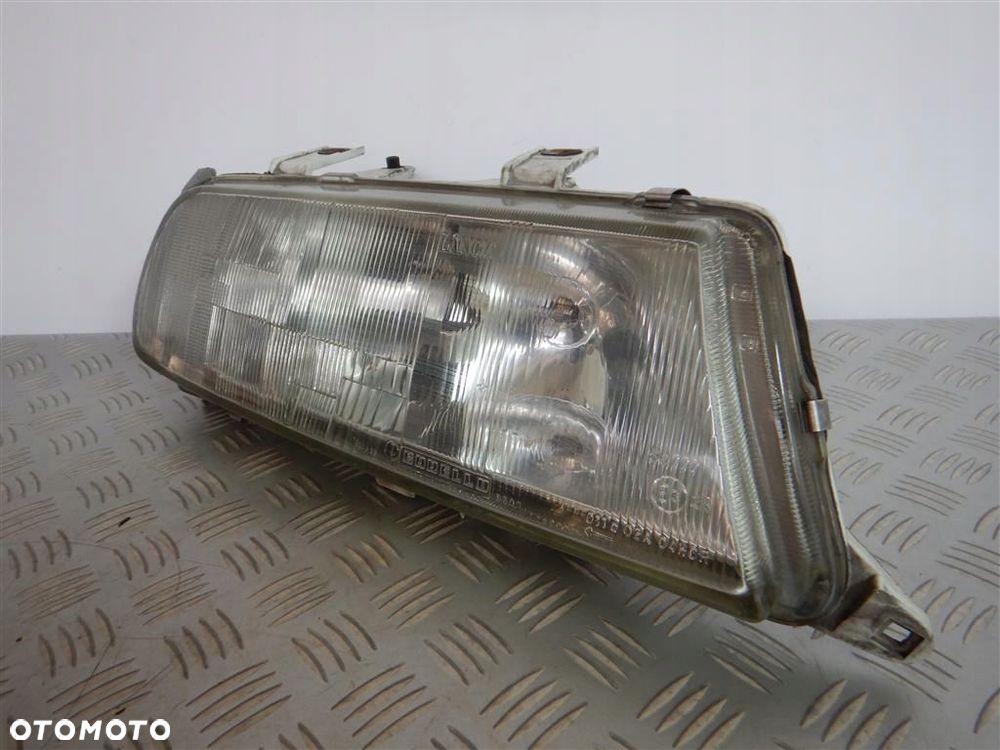 Reflektor lampa przód prawa Lancia Kappa 1994-2001 - 2