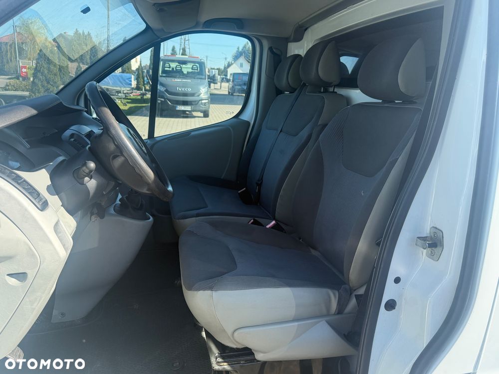 Opel Vivaro 2.0 cdti z Niemiec bezwypadkowy - 6