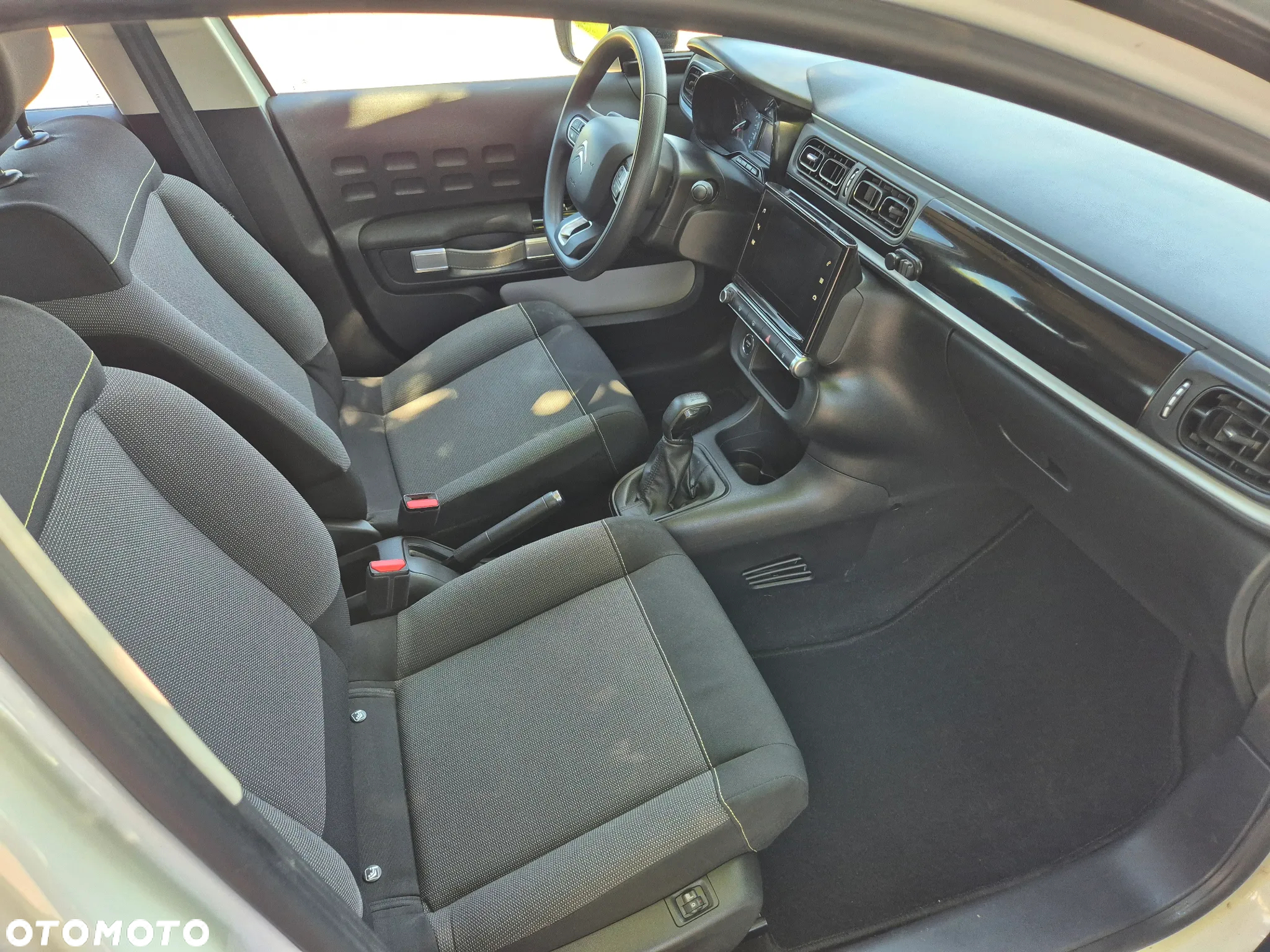 Citroën C3 Pure Tech 68 FEEL - 17