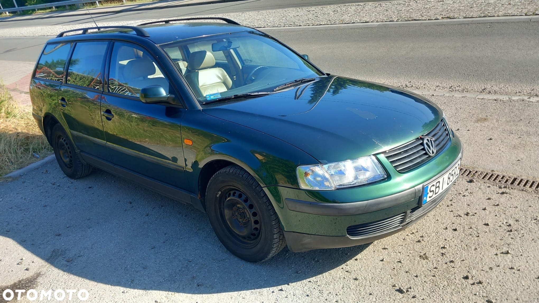 Volkswagen Passat - 2