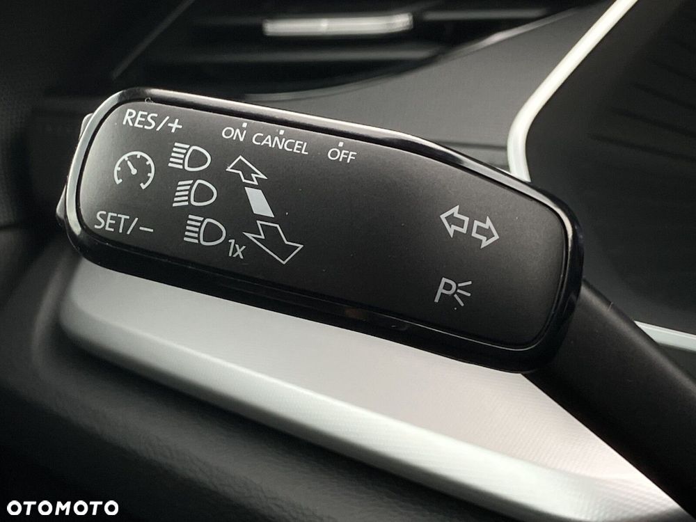 Skoda Octavia 1.5 TSI mHEV Selection DSG - 20