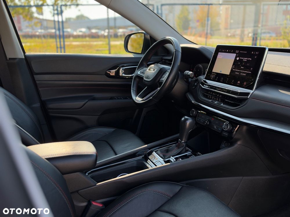 Jeep Compass - 26