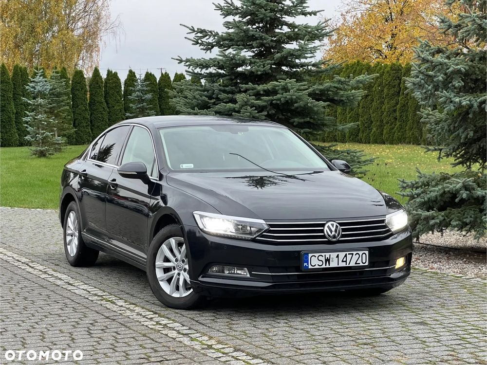 Volkswagen Passat 1.6 TDI SCR DSG - 3