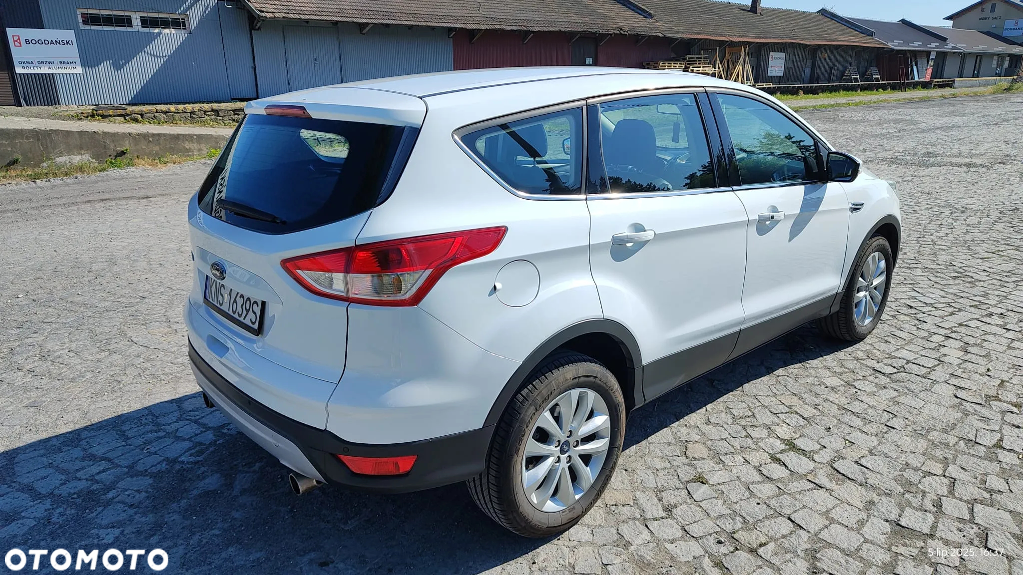 Ford Kuga 2.0 TDCi 4WD Trend - 27
