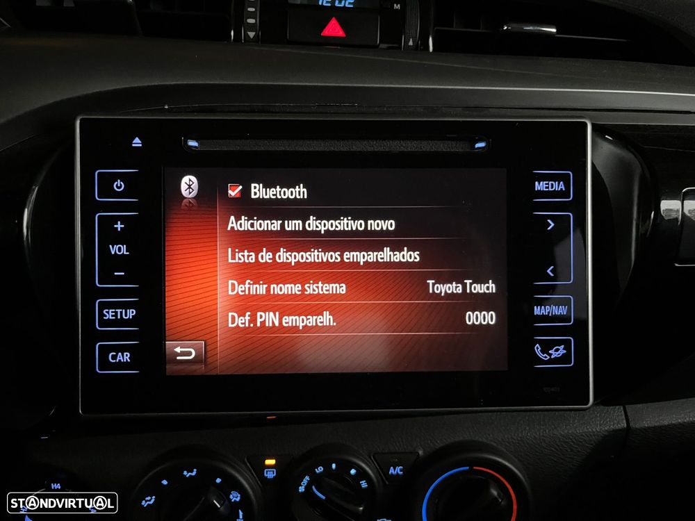 Toyota Hilux 2.4 D-4D 4WD CD Tracker S CA - 38