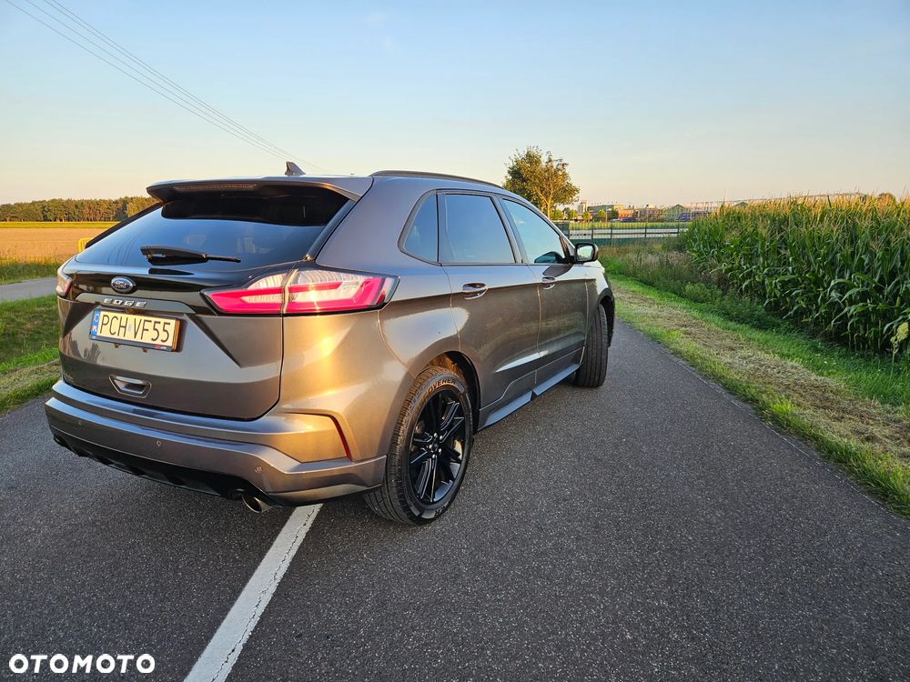 Ford Edge - 7
