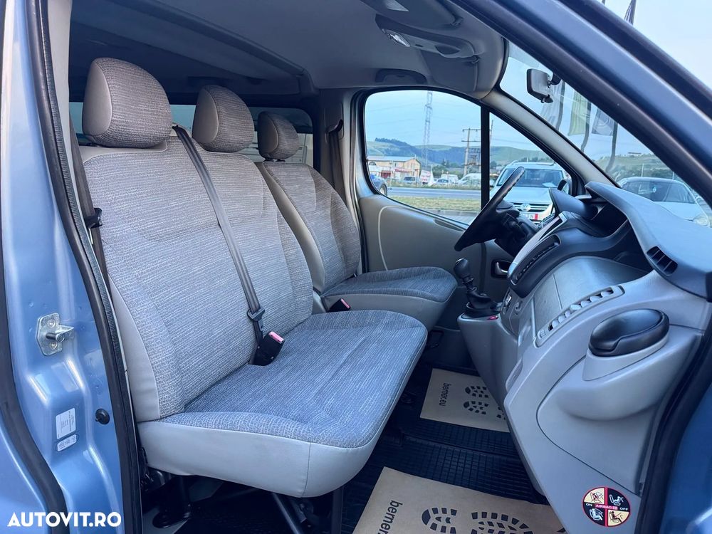 Renault Trafic Grand Passenger L2H1 Authentique - 23