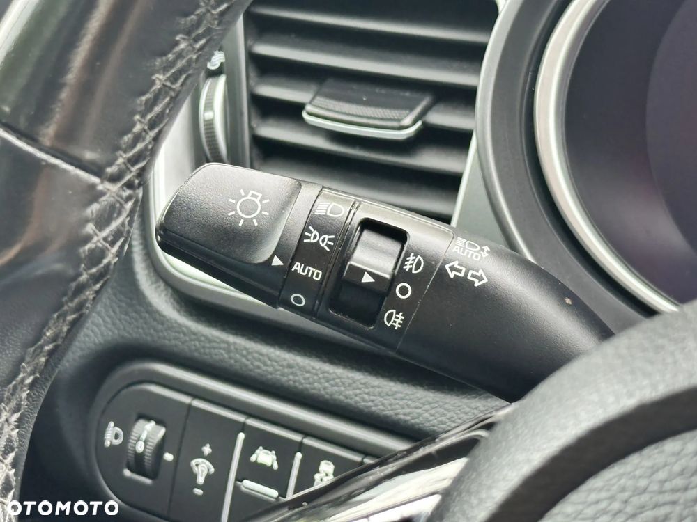 Kia Ceed 1.0 T-GDI M - 19