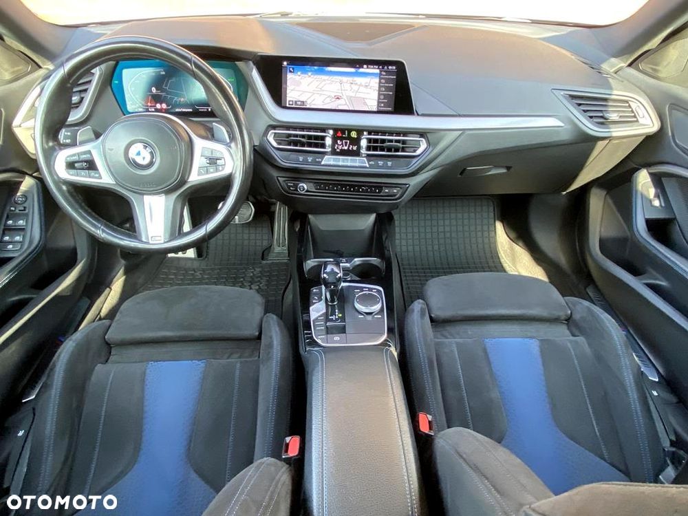 BMW Seria 2 220d xDrive M Sport sport - 33