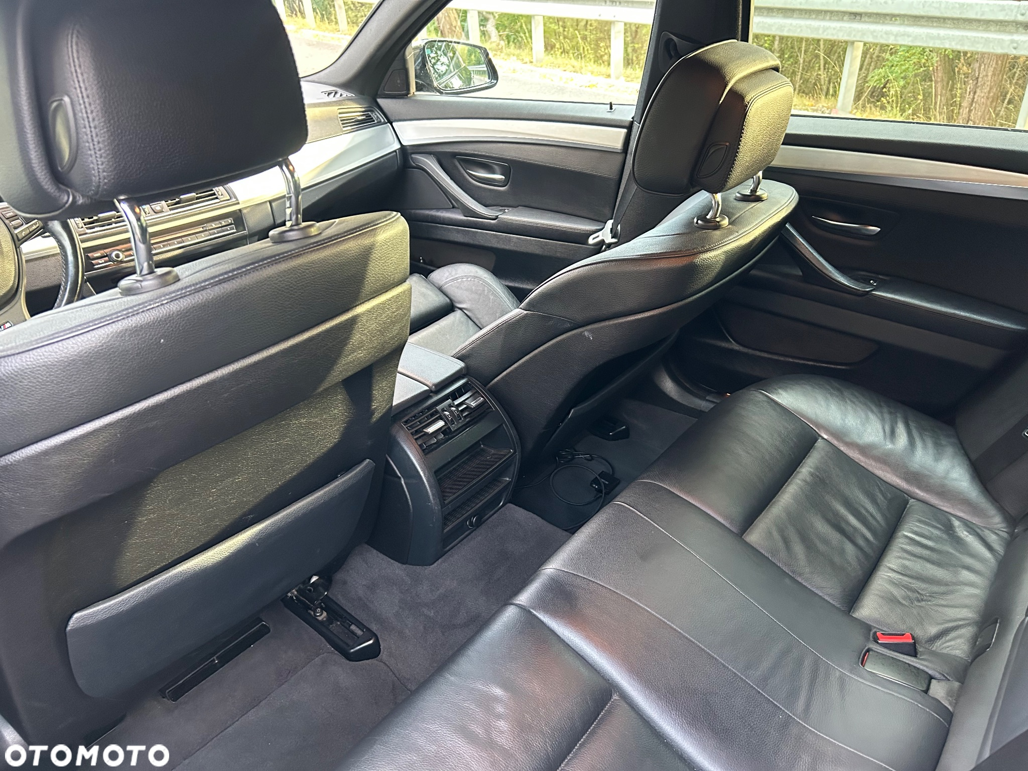 BMW Seria 5 520d Touring Luxury Line - 12