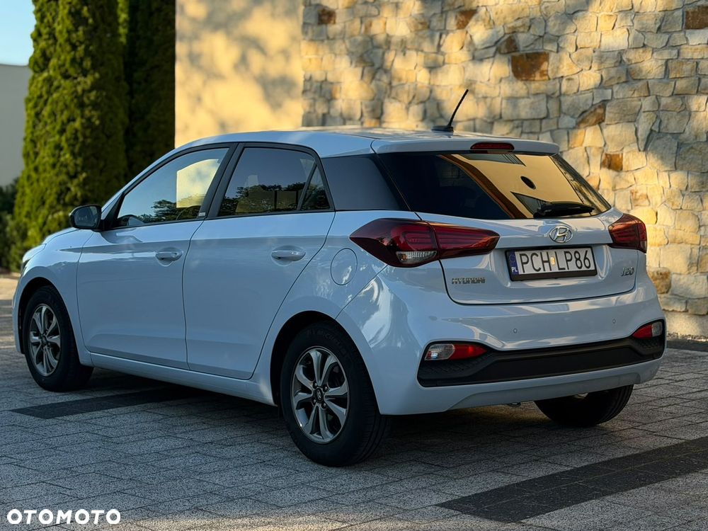 Hyundai i20 1.2 Trend - 9