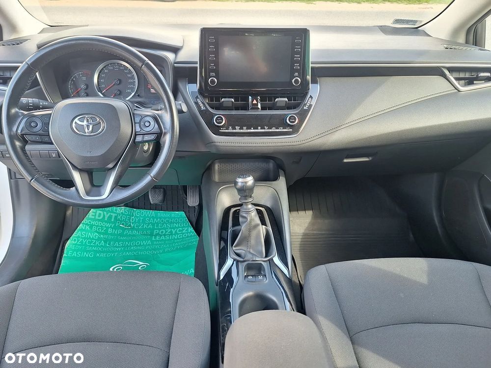 Toyota Corolla 1.6 Comfort - 6