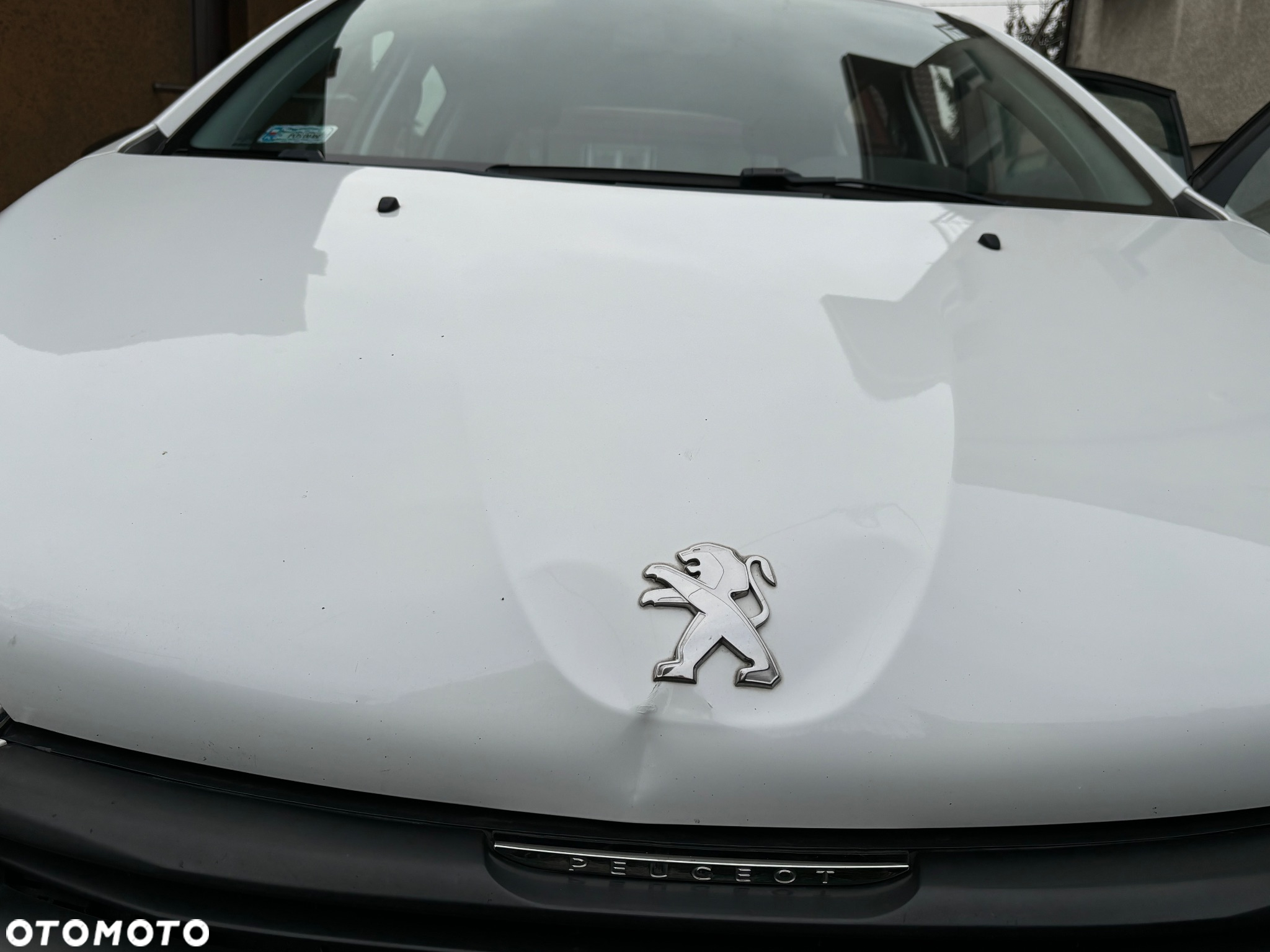 Peugeot 208 - 6