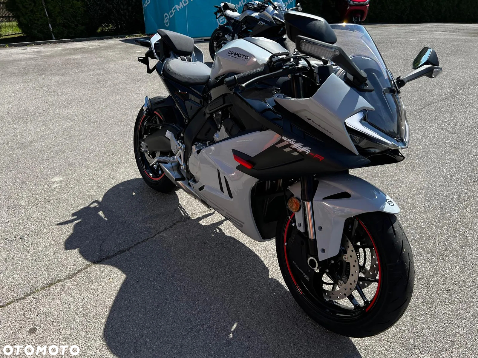 CFMoto SR - 25